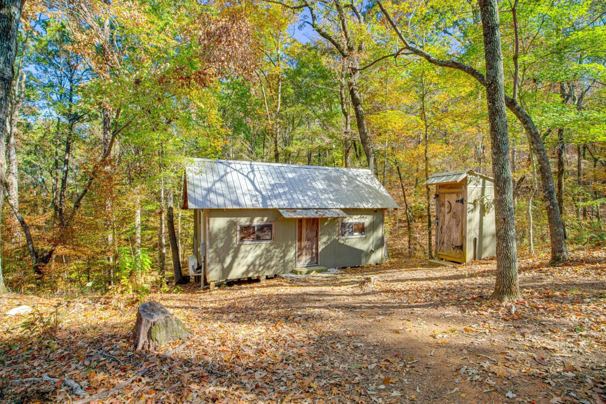 Secluded Tallassee Cabin With Fire Pit And Porch! Dış mekan fotoğraf